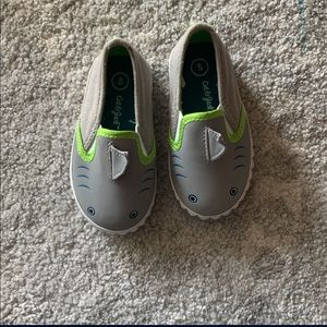 Like new toddler shark shoes
